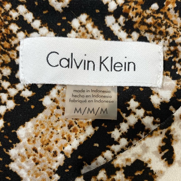 NWOT Calvin Klein || Woman’s Pleated-Neck sleeves animal print blouse Size M - Picture 5 of 8